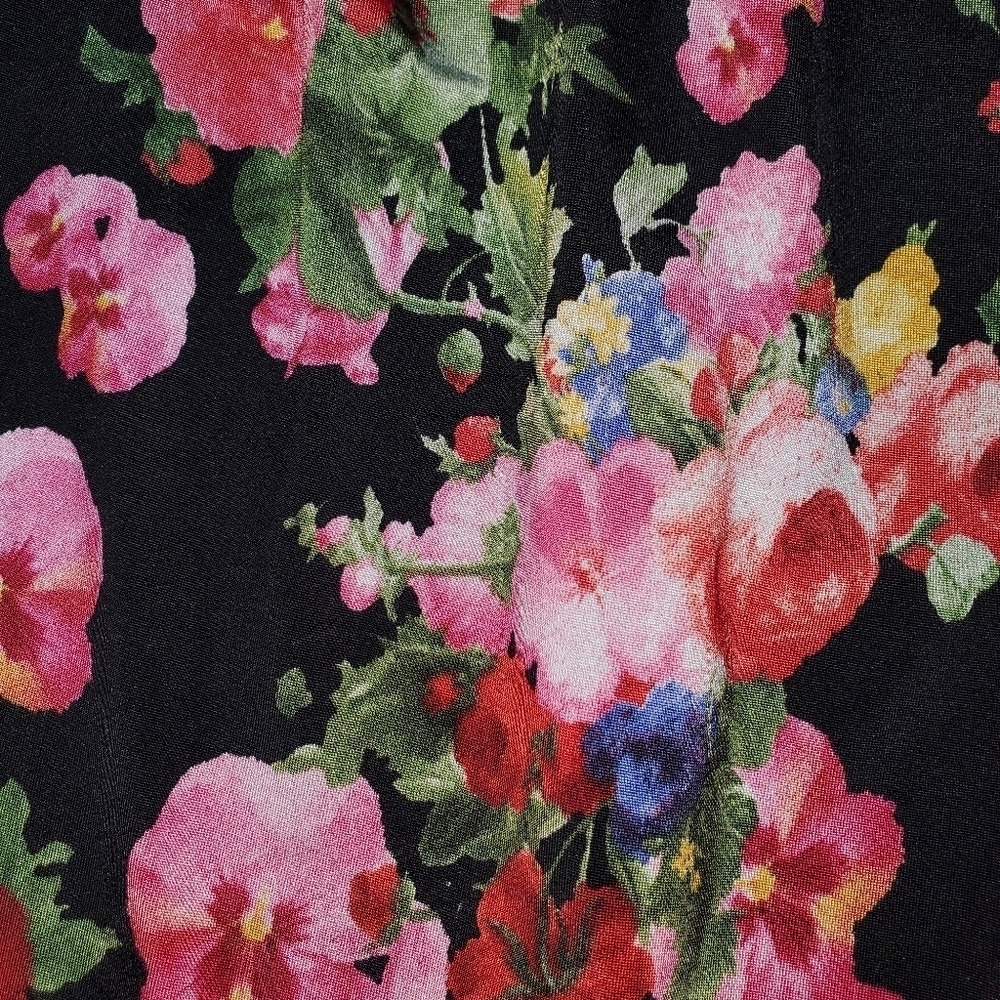 Rose Pattern Cold Shoulder Top Small - image 4